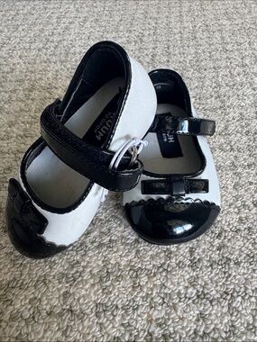 Children's Black & White Mary Jane Dress Shoes